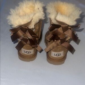 UGG Toddlers’ Bailey Bow II Boots